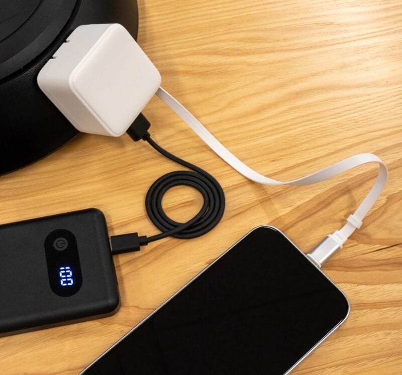 Custom ETL Listed 20W Wall Charger with Retractable Cable - 9